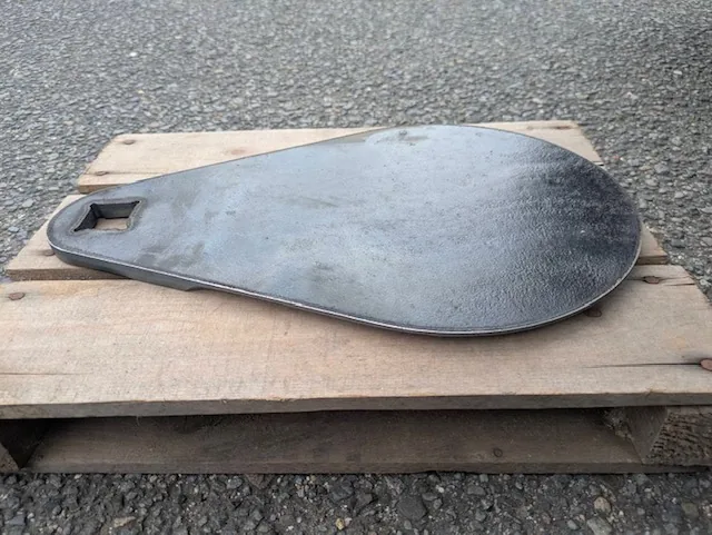 スライドゲート用耐摩耗部品の実物写真